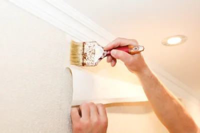 Pose de papier peint à la Séguinière — revêtements muraux et toiles de verre